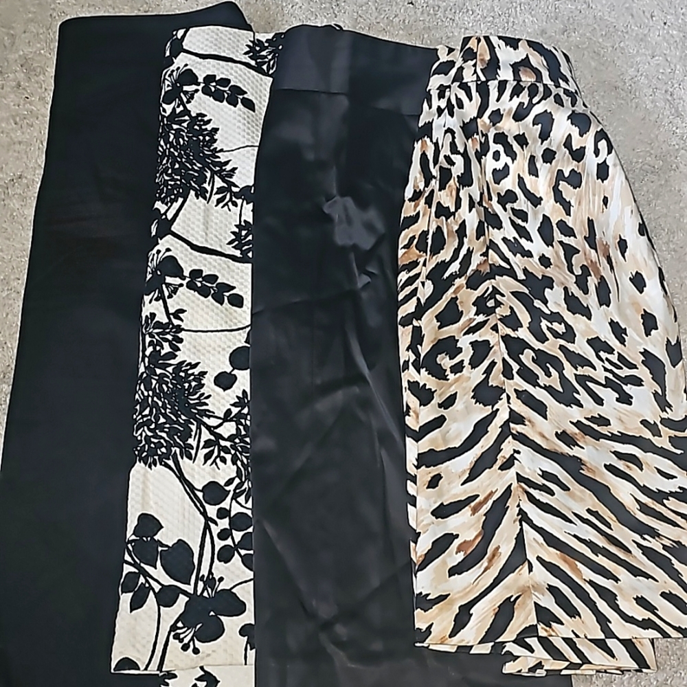Woman's  4 Skirts ( BUNDLE)